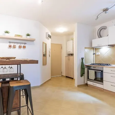Angel Midtown Free Garage * 布达佩斯